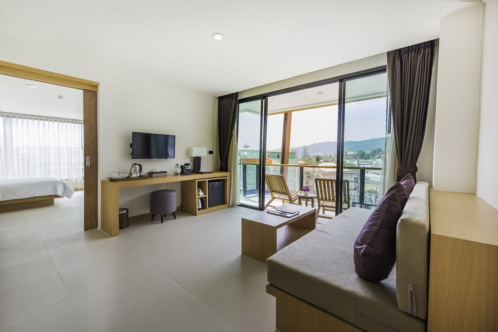The Lunar Patong Phuket Ngoại thất bức ảnh