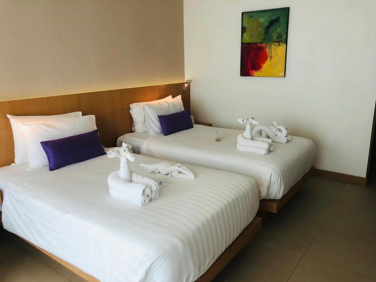 The Lunar Patong Phuket Ngoại thất bức ảnh