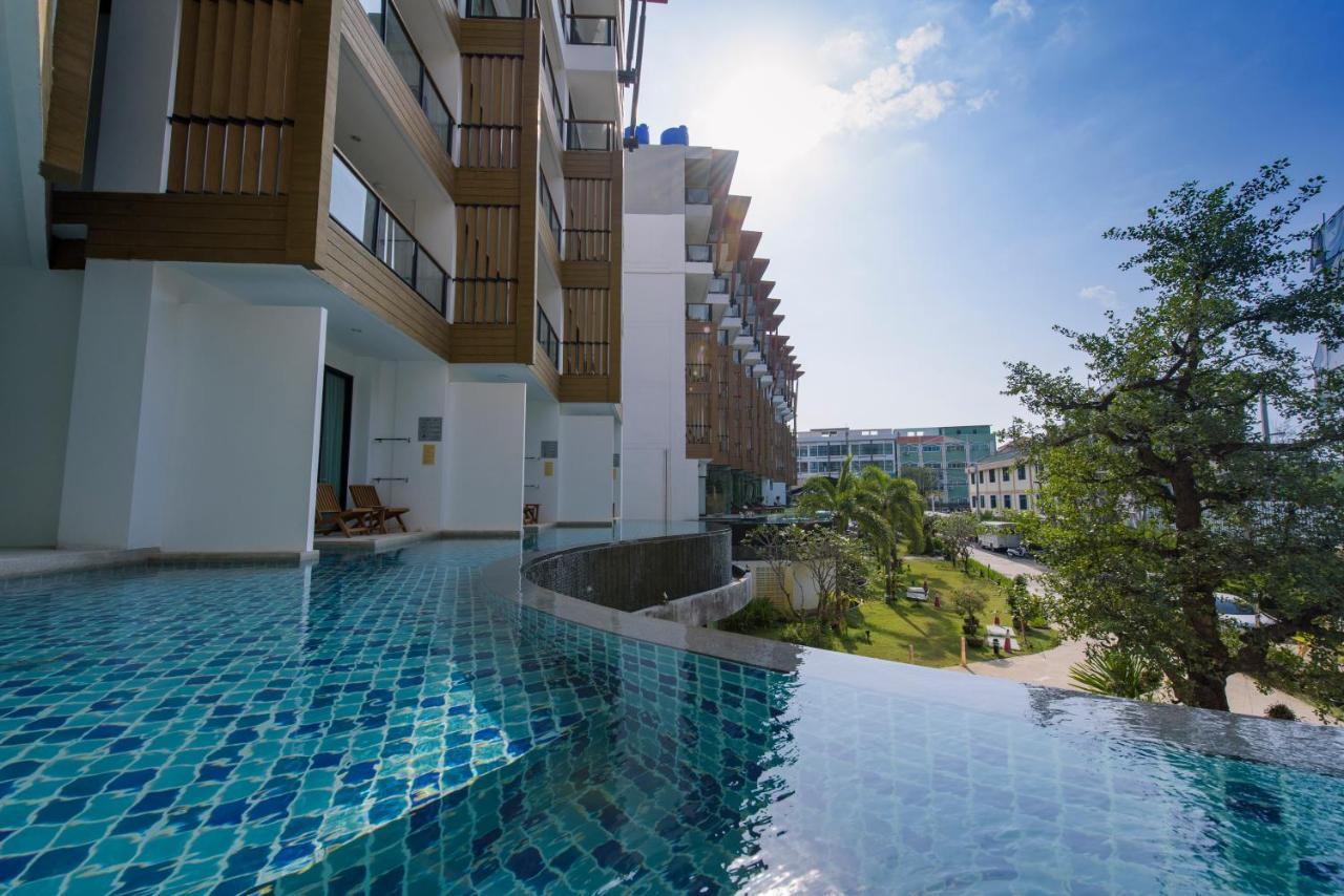 The Lunar Patong Phuket Ngoại thất bức ảnh