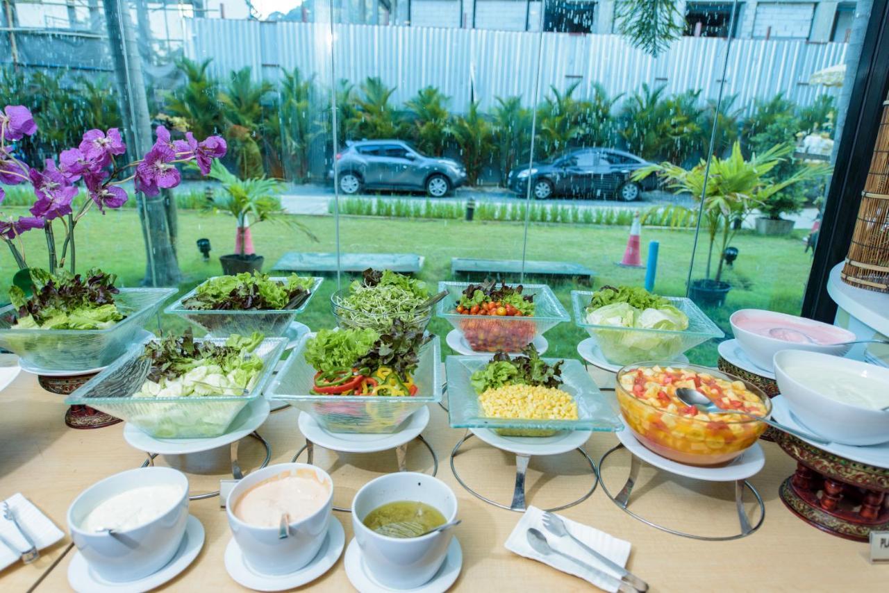 The Lunar Patong Phuket Ngoại thất bức ảnh